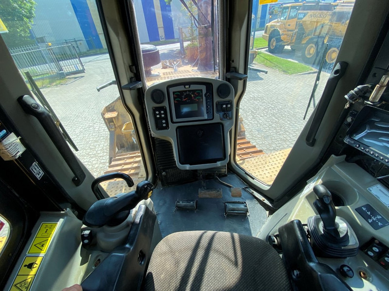 Caterpillar D6T NVT - Bulldozer: bilde 4 Caterpillar D6T NVT - Bulldozer: bilde 4