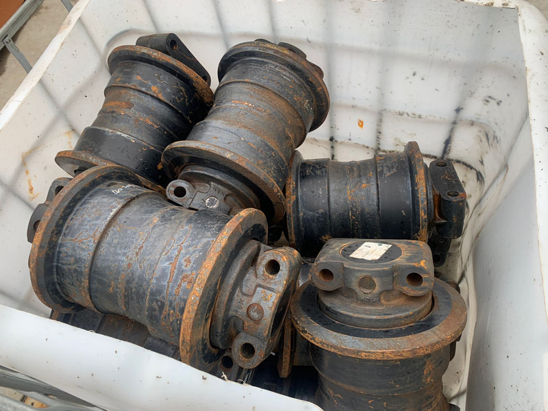 Hitachi Hitachi EX1200D5 bottom track roller SF - Ramme/ Chassis: bilde 2 Hitachi Hitachi EX1200D5 bottom track roller SF - Ramme/ Chassis: bilde 2
