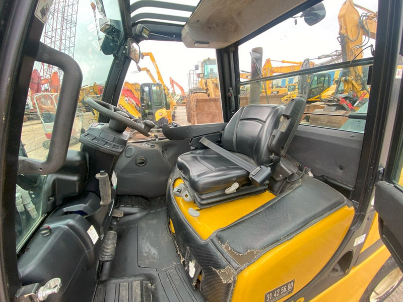 Yale GDP45 VX6 NVT - Dieseltruck: bilde 3 Yale GDP45 VX6 NVT - Dieseltruck: bilde 3
