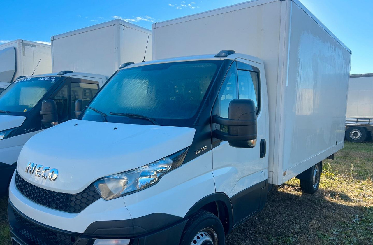 Iveco daily 35s15 furgone euro 6 - Varebil med skap: bilde 1 Iveco daily 35s15 furgone euro 6 - Varebil med skap: bilde 1
