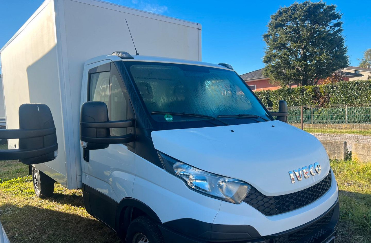 Iveco daily 35s15 furgone euro 6 - Varebil med skap: bilde 2 Iveco daily 35s15 furgone euro 6 - Varebil med skap: bilde 2