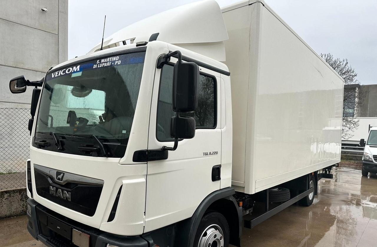 Man 8.220 FURGONE E SPONDA EURO 6 - Skapbil: bilde 2 Man 8.220 FURGONE E SPONDA EURO 6 - Skapbil: bilde 2