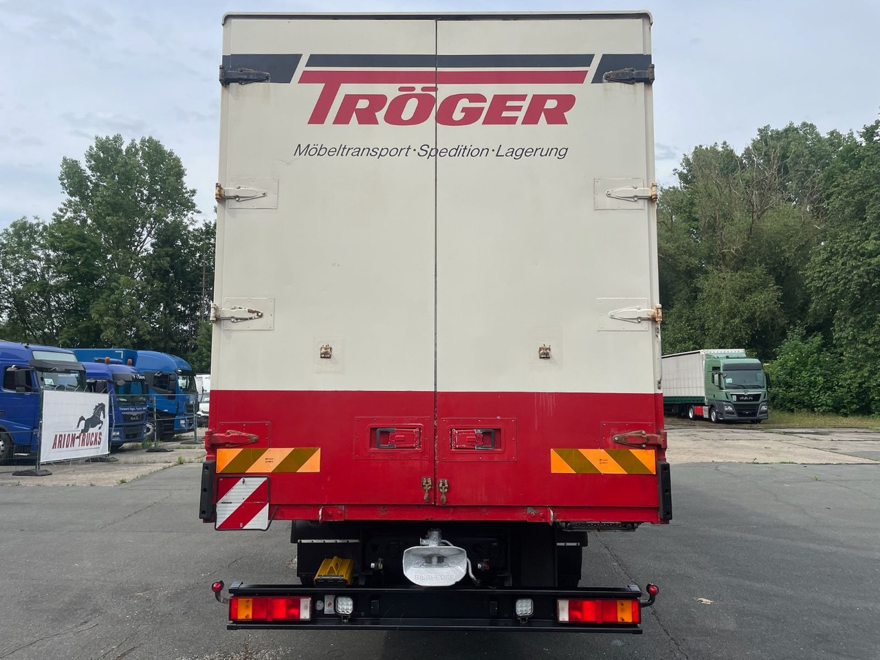 MAN 18.264 M40 Wohnmobil/4xBett/AC/Standheizung/EU2 - Skapbil: bilde 5 MAN 18.264 M40 Wohnmobil/4xBett/AC/Standheizung/EU2 - Skapbil: bilde 5