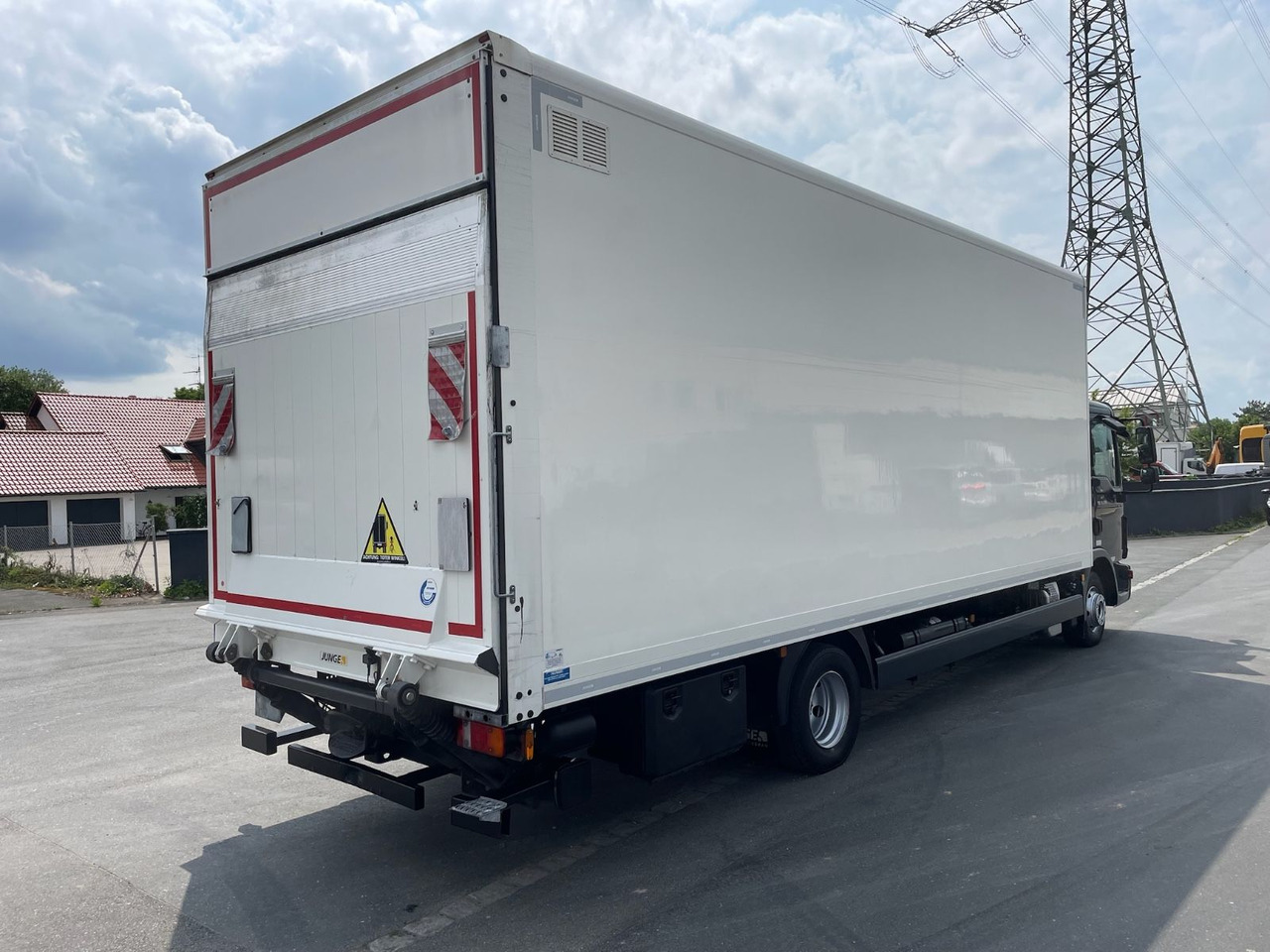 MAN TGL 12.250 4x2 BL Koffer/LBW/PALFINGER/AC/EU6c - Skapbil: bilde 5 MAN TGL 12.250 4x2 BL Koffer/LBW/PALFINGER/AC/EU6c - Skapbil: bilde 5