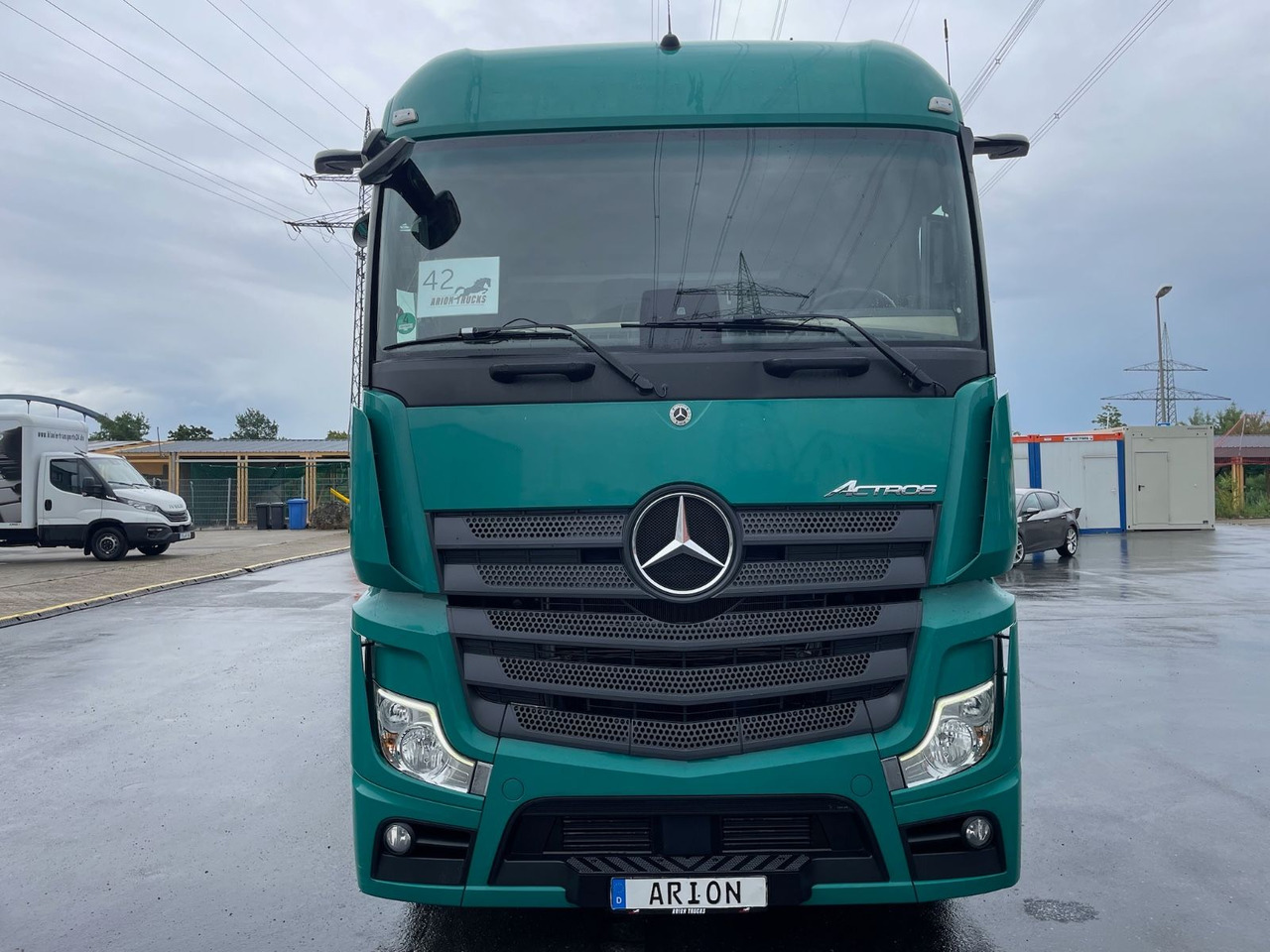 Mercedes-Benz Actros 1845 Pritsche+Plane/Retarder/MirrorCams - Kapellbil: bilde 2 Mercedes-Benz Actros 1845 Pritsche+Plane/Retarder/MirrorCams - Kapellbil: bilde 2