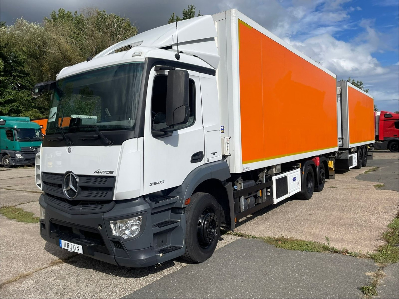 Mercedes-Benz Antos 2543 6x2 Kühlkoffer/CARRIER/NLA/LBW/AC/EU6 - Lastebil med kjøl: bilde 3 Mercedes-Benz Antos 2543 6x2 Kühlkoffer/CARRIER/NLA/LBW/AC/EU6 - Lastebil med kjøl: bilde 3