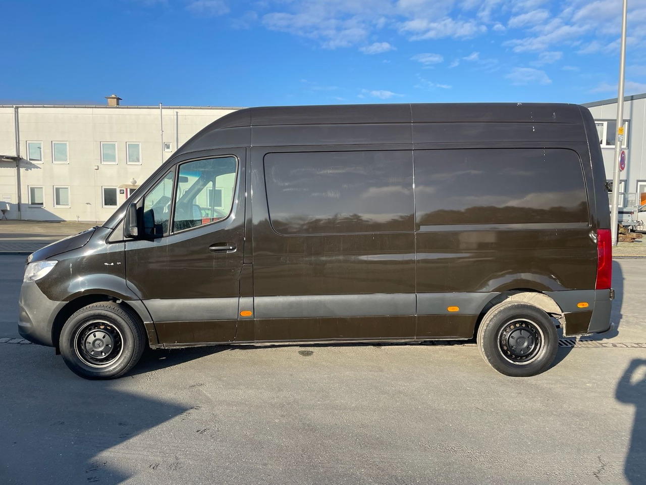 Mercedes-Benz eSprinter L2H2 Kastenwagen/UPS/47KW/AC/Kamera - Kassebil, Elektrisk varebil: bilde 4 Mercedes-Benz eSprinter L2H2 Kastenwagen/UPS/47KW/AC/Kamera - Kassebil, Elektrisk varebil: bilde 4