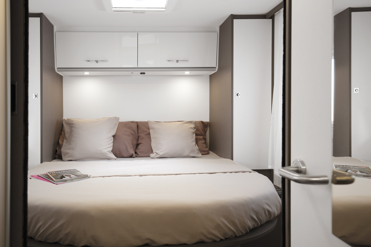 Ny Halvintegrert bobil Etrusco T 7.3 QCF: bilde 31