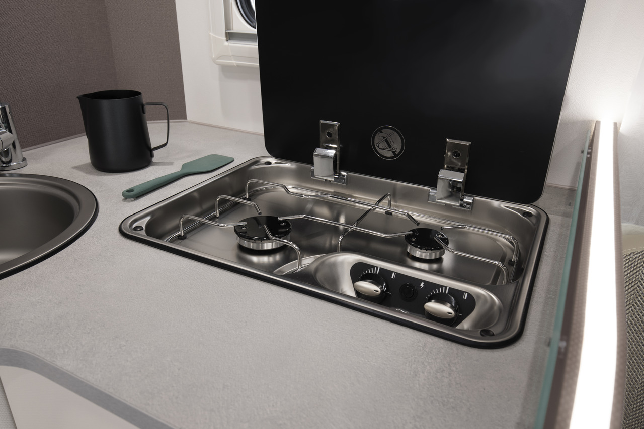 Ny Halvintegrert bobil Etrusco T 7.3 QCF: bilde 37