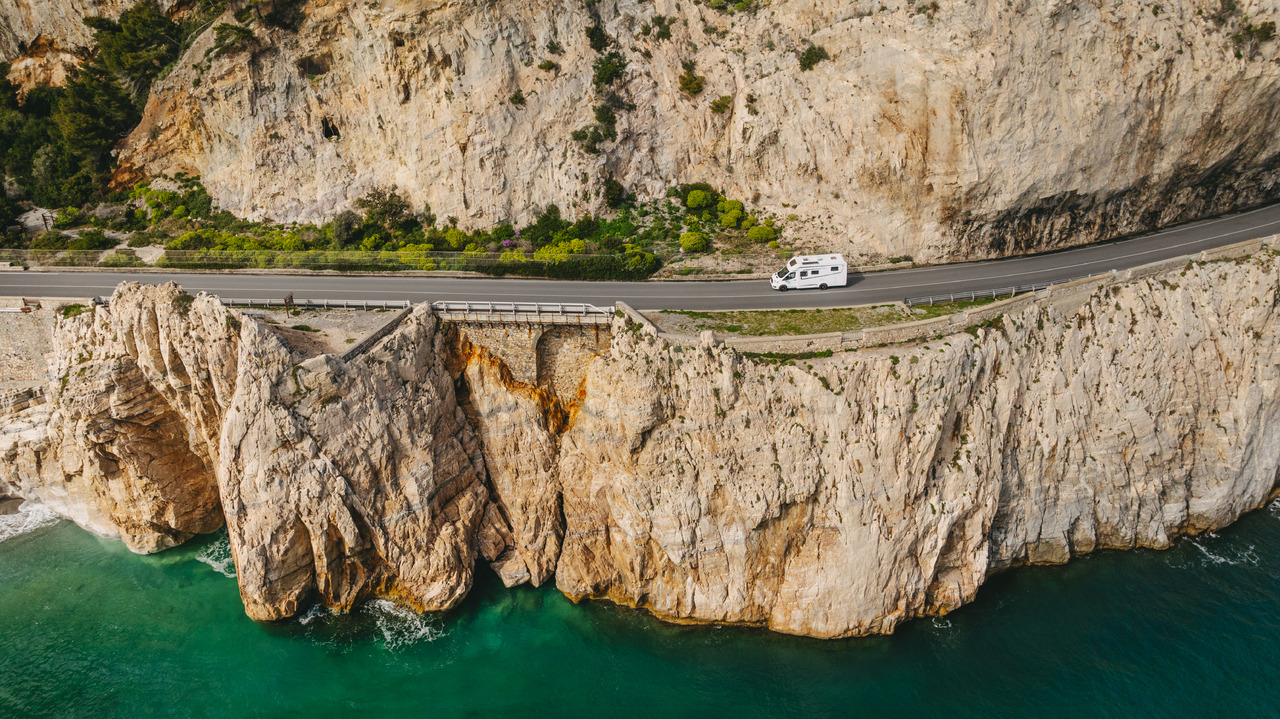 Ny Halvintegrert bobil Etrusco T 7.3 QCF: bilde 12