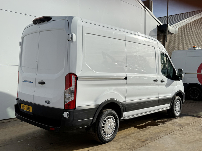 Ford E-Transit 390 75kWh 184PK 390 Elektrisch 75kWh 334km WLTP BEV Snelladen L2H2 Climate Control Tacho Carplay Camera Stoelverwarming Parkeersensoren voor achter Laadkabel - Kassebil, Elektrisk varebil: bilde 3 Ford E-Transit 390 75kWh 184PK 390 Elektrisch 75kWh 334km WLTP BEV Snelladen L2H2 Climate Control Tacho Carplay Camera Stoelverwarming Parkeersensoren voor achter Laadkabel - Kassebil, Elektrisk varebil: bilde 3
