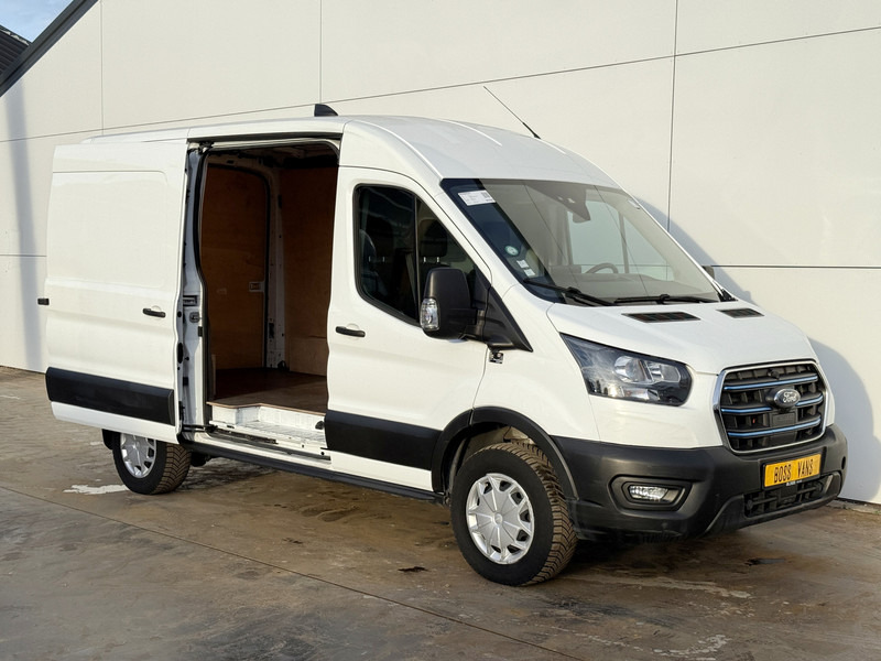 Ford E-Transit 390 75kWh 184PK 390 Elektrisch 75kWh 334km WLTP BEV Snelladen L2H2 Climate Control Tachograaf Carplay 360° Camera Stoelverwarming Parkeersensoren voor achter Laadkabel - Kassebil, Elektrisk varebil: bilde 5 Ford E-Transit 390 75kWh 184PK 390 Elektrisch 75kWh 334km WLTP BEV Snelladen L2H2 Climate Control Tachograaf Carplay 360° Camera Stoelverwarming Parkeersensoren voor achter Laadkabel - Kassebil, Elektrisk varebil: bilde 5