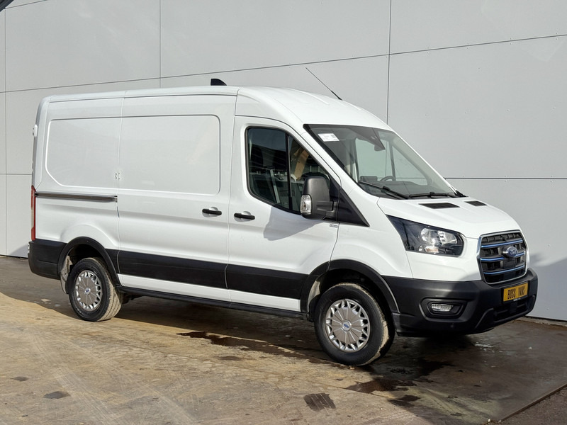 Ford E-Transit 390 75kWh 184PK Elektrisch 75kWh 334km WLTP BEV Snelladen L2H2 Climate Control Tacho Carplay Camera Stoelverwarming Parkeersensoren voor achter - Kassebil, Elektrisk varebil: bilde 4 Ford E-Transit 390 75kWh 184PK Elektrisch 75kWh 334km WLTP BEV Snelladen L2H2 Climate Control Tacho Carplay Camera Stoelverwarming Parkeersensoren voor achter - Kassebil, Elektrisk varebil: bilde 4