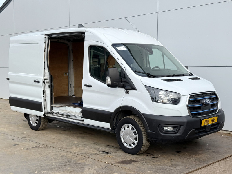 Ford E-Transit 390 75kWh 184PK Elektrisch 75kWh 334km WLTP BEV Snelladen L2H2 Climate Control Tacho Carplay Camera Stoelverwarming Parkeersensoren voor achter - Kassebil, Elektrisk varebil: bilde 5 Ford E-Transit 390 75kWh 184PK Elektrisch 75kWh 334km WLTP BEV Snelladen L2H2 Climate Control Tacho Carplay Camera Stoelverwarming Parkeersensoren voor achter - Kassebil, Elektrisk varebil: bilde 5