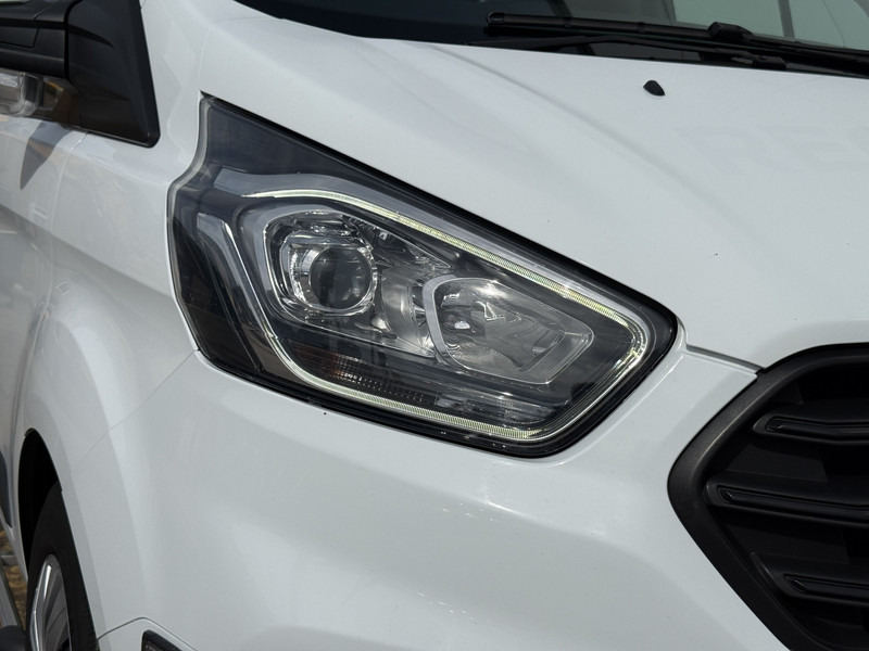 Små varebil Ford Transit Custom 340 1.0 EcoBoost PHEV 130PK PHEV Benzine Plug In Hybride Automaat Inbouw Airco Cruise Control Parkeersensoren voor achter: bilde 18 Små varebil Ford Transit Custom 340 1.0 EcoBoost PHEV 130PK PHEV Benzine Plug In Hybride Automaat Inbouw Airco Cruise Control Parkeersensoren voor achter: bilde 18