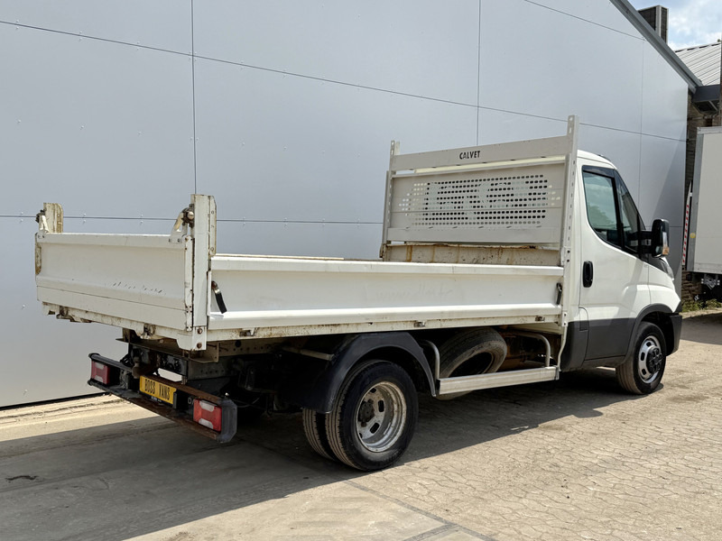 Iveco Daily 35C12 2.3 Kipper Dubbellucht Trekhaak Airco Cruise Control Lucht Geveerde Stoel - Varebil med tipp: bilde 4 Iveco Daily 35C12 2.3 Kipper Dubbellucht Trekhaak Airco Cruise Control Lucht Geveerde Stoel - Varebil med tipp: bilde 4