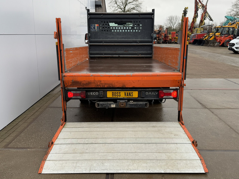 Leie Iveco Daily 35C15 Open Laadbak 3.5t Trekhaak Laadklep Pritische Pick up Iveco Daily 35C15 Open Laadbak 3.5t Trekhaak Laadklep Pritische Pick up: bilde 11