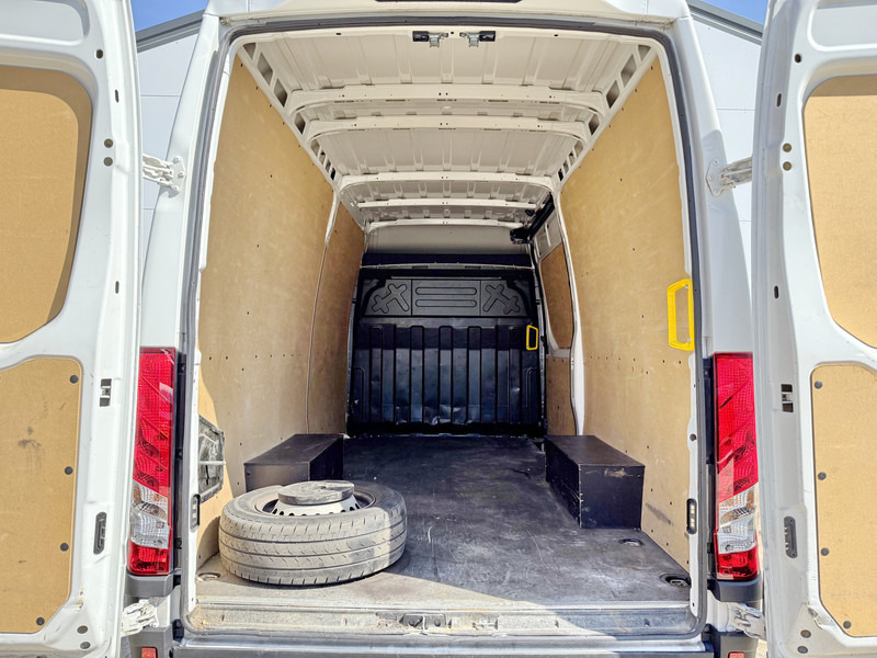 Leie Iveco Daily 35S14 L2H2 Airco Cruise Control 3.5t Trekgewicht Euro 6 Iveco Daily 35S14 L2H2 Airco Cruise Control 3.5t Trekgewicht Euro 6: bilde 13