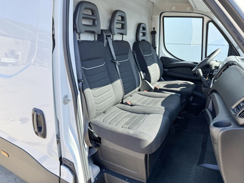 Leie Iveco Daily 35S14 L2H2 Airco Cruise Control 3.5t Trekgewicht Euro 6 Iveco Daily 35S14 L2H2 Airco Cruise Control 3.5t Trekgewicht Euro 6: bilde 8