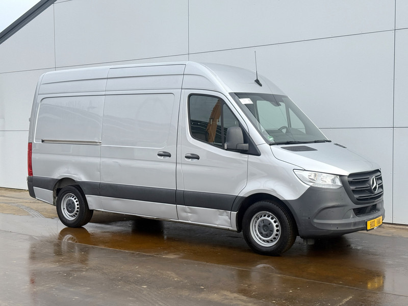 Mercedes-Benz Sprinter 315 1.9 CDI Automaat L2H2 Climate Control Carplay Camera Parkeersensoren voor achter - Små varebil: bilde 4 Mercedes-Benz Sprinter 315 1.9 CDI Automaat L2H2 Climate Control Carplay Camera Parkeersensoren voor achter - Små varebil: bilde 4