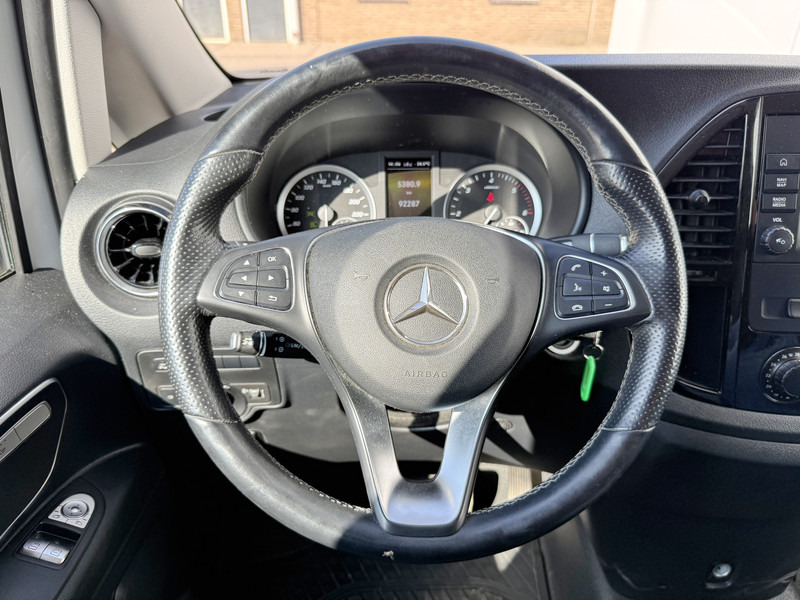 Små varebil Mercedes-Benz Vito 114 2.1 CDI Automaat Climate Control Cruise Control Parkeersensoren voor achter Apple Carplay Android Auto Trekhaak: bilde 20