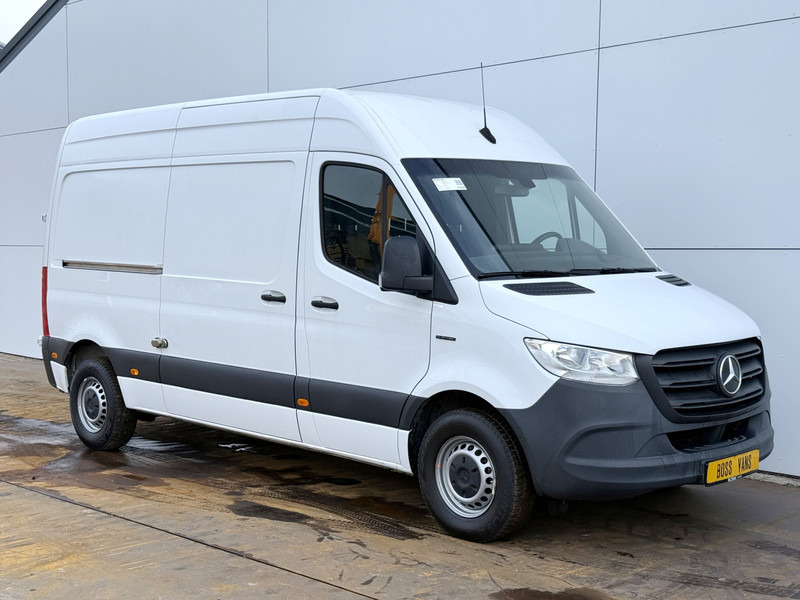 Mercedes-Benz eSprinter 312 55kWh ALL-IN PRIJS L2H2 55kWh 168km WLTP 80kw Snelladen Climate Control Camera Stoelverwarming - Kassebil, Elektrisk varebil: bilde 4 Mercedes-Benz eSprinter 312 55kWh ALL-IN PRIJS L2H2 55kWh 168km WLTP 80kw Snelladen Climate Control Camera Stoelverwarming - Kassebil, Elektrisk varebil: bilde 4