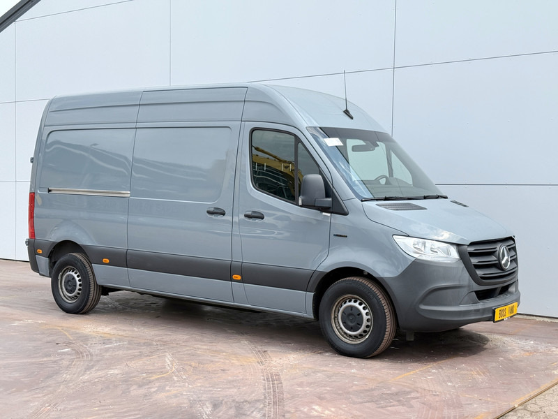 Mercedes-Benz eSprinter 312 ALL-IN PRIJS L2H2 Elektrisch 41kWh 135km WLTP Climate Control Camera Stoelverwarming - Kassebil, Elektrisk varebil: bilde 4 Mercedes-Benz eSprinter 312 ALL-IN PRIJS L2H2 Elektrisch 41kWh 135km WLTP Climate Control Camera Stoelverwarming - Kassebil, Elektrisk varebil: bilde 4