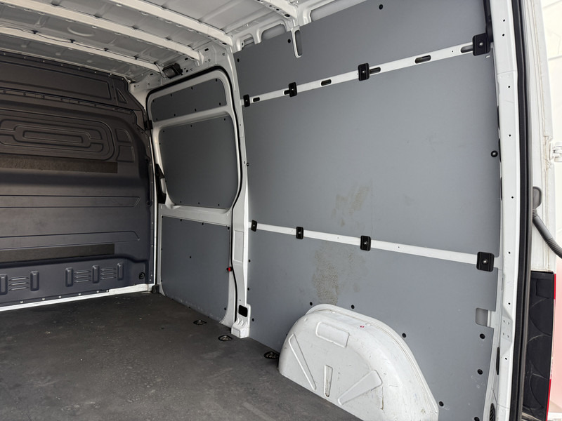 Kassebil, Elektrisk varebil Mercedes-Benz eSprinter 312 L2H2 100% Elektrisch 55kWh 168km WLTP 80kw Snelladen Climate Control Camera Stoelverwarming: bilde 16 Kassebil, Elektrisk varebil Mercedes-Benz eSprinter 312 L2H2 100% Elektrisch 55kWh 168km WLTP 80kw Snelladen Climate Control Camera Stoelverwarming: bilde 16