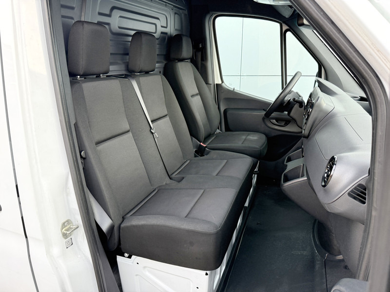 Kassebil, Elektrisk varebil Mercedes-Benz eSprinter 312 L2H2 100% Elektrisch 55kWh 168km WLTP 80kw Snelladen Climate Control Camera Stoelverwarming: bilde 8 Kassebil, Elektrisk varebil Mercedes-Benz eSprinter 312 L2H2 100% Elektrisch 55kWh 168km WLTP 80kw Snelladen Climate Control Camera Stoelverwarming: bilde 8