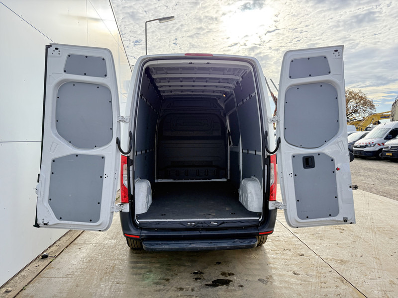 Kassebil, Elektrisk varebil Mercedes-Benz eSprinter 312 L2H2 100% Elektrisch 55kWh 168km WLTP 80kw Snelladen Climate Control Camera Stoelverwarming: bilde 11 Kassebil, Elektrisk varebil Mercedes-Benz eSprinter 312 L2H2 100% Elektrisch 55kWh 168km WLTP 80kw Snelladen Climate Control Camera Stoelverwarming: bilde 11