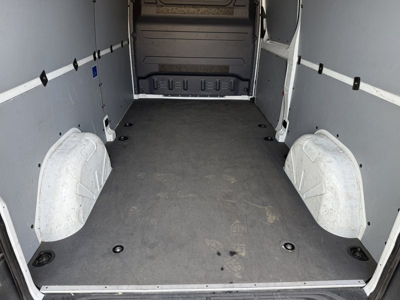 Kassebil, Elektrisk varebil Mercedes-Benz eSprinter 312 L2H2 100% Elektrisch 55kWh 168km WLTP 80kw Snelladen Climate Control Camera Stoelverwarming: bilde 15 Kassebil, Elektrisk varebil Mercedes-Benz eSprinter 312 L2H2 100% Elektrisch 55kWh 168km WLTP 80kw Snelladen Climate Control Camera Stoelverwarming: bilde 15