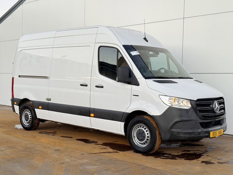 Mercedes-Benz eSprinter eSprinter L2H2 55 kWh ALL-IN PRIJS L2H2 55kWh 168km WLTP 80kw Snelladen Climate Control Camera Stoelverwarming - Kassebil, Elektrisk varebil: bilde 4 Mercedes-Benz eSprinter eSprinter L2H2 55 kWh ALL-IN PRIJS L2H2 55kWh 168km WLTP 80kw Snelladen Climate Control Camera Stoelverwarming - Kassebil, Elektrisk varebil: bilde 4