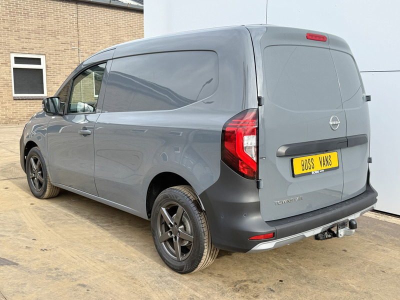 Nissan Townstar N-Connecta 1.3 130PK **Benzine** L1H1 Airco Carplay Cruise Control Trekhaak Keyless Start Stoelverwarming Parkeersensoren voor achter - Små varebil: bilde 2 Nissan Townstar N-Connecta 1.3 130PK **Benzine** L1H1 Airco Carplay Cruise Control Trekhaak Keyless Start Stoelverwarming Parkeersensoren voor achter - Små varebil: bilde 2