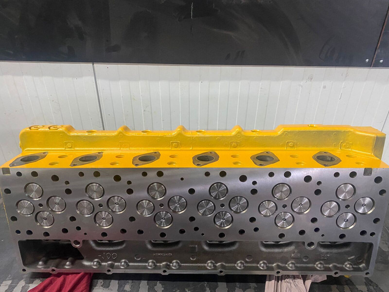 Caterpillar C11/C13 - Sylinderblokk: bilde 1 Caterpillar C11/C13 - Sylinderblokk: bilde 1