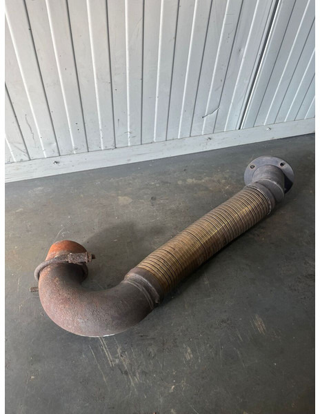 Liebherr A904 Li/A904C Li/R904/R904C - Eksosrør: bilde 1 Liebherr A904 Li/A904C Li/R904/R904C - Eksosrør: bilde 1