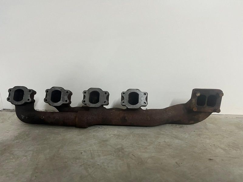 Liebherr A974 / P974 / R942 / R944 / R974 - A 974 / P 974 / R 942 / R 944 / R 974 - Motor og deler: bilde 2 Liebherr A974 / P974 / R942 / R944 / R974 - A 974 / P 974 / R 942 / R 944 / R 974 - Motor og deler: bilde 2