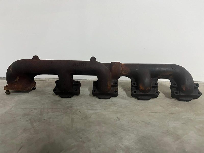 Liebherr A974 / P974 / R942 / R944 / R974 - A 974 / P 974 / R 942 / R 944 / R 974 - Motor og deler: bilde 1 Liebherr A974 / P974 / R942 / R944 / R974 - A 974 / P 974 / R 942 / R 944 / R 974 - Motor og deler: bilde 1