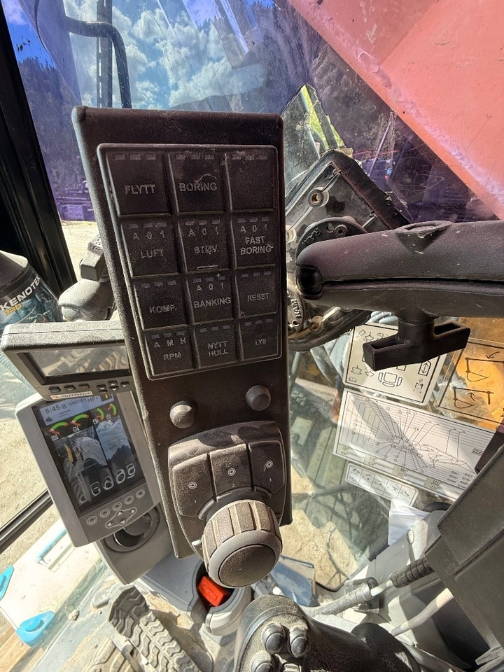 Leie CAT 325 FL CR  CAT 325 FL CR: bilde 42