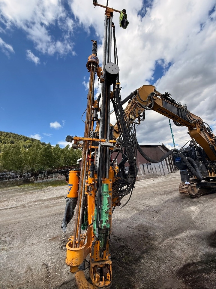 Leie CAT 325 FL CR  CAT 325 FL CR: bilde 20