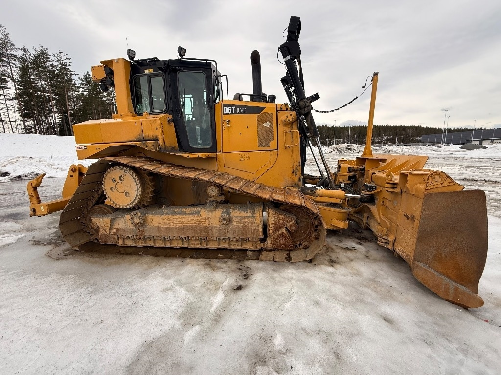 CAT D 6 T LGP - Bulldozer: bilde 2 CAT D 6 T LGP - Bulldozer: bilde 2