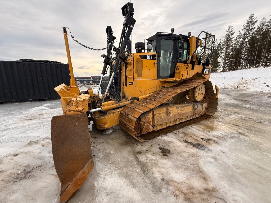 CAT D 6 T LGP - Bulldozer: bilde 1 CAT D 6 T LGP - Bulldozer: bilde 1
