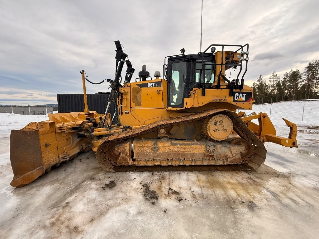 CAT D 6 T LGP - Bulldozer: bilde 4 CAT D 6 T LGP - Bulldozer: bilde 4