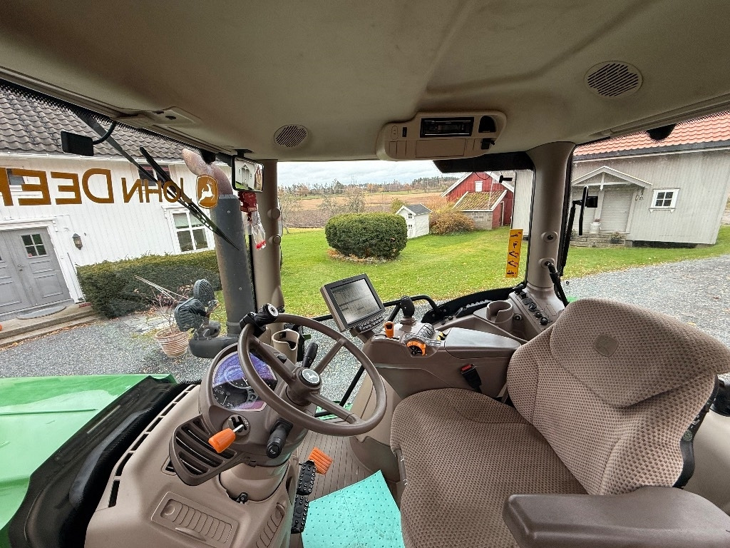 Traktor John Deere 6155 R: bilde 47