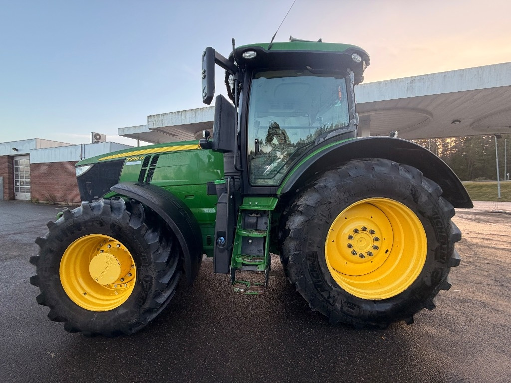 John Deere 7290 R - Traktor: bilde 1 John Deere 7290 R - Traktor: bilde 1