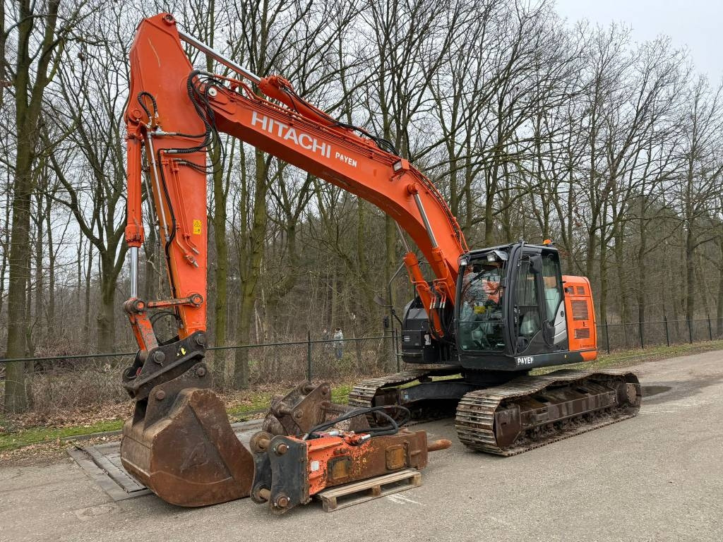 Hitachi ZX 225 US LC-6 - Beltegraver: bilde 1 Hitachi ZX 225 US LC-6 - Beltegraver: bilde 1