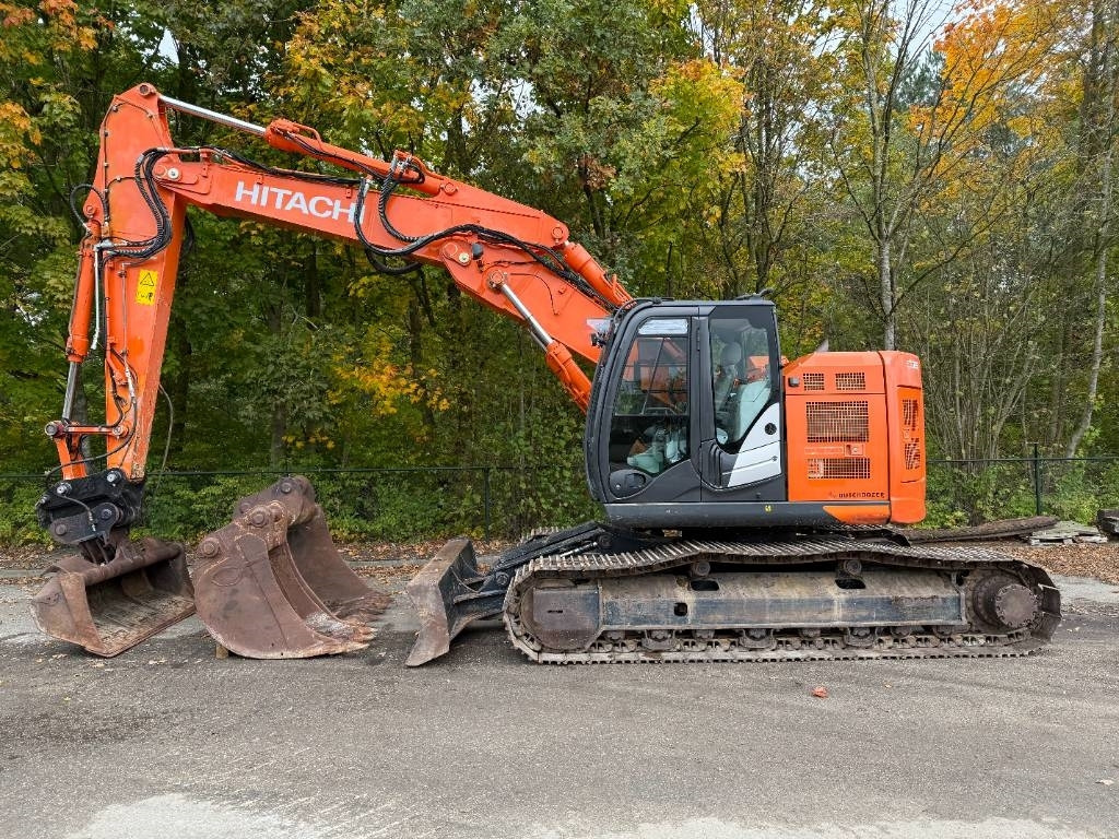 Hitachi ZX 225 US LC-6  - Beltegraver: bilde 2 Hitachi ZX 225 US LC-6  - Beltegraver: bilde 2