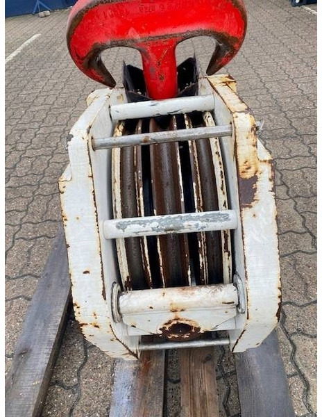 Terex Demag 80t hook block 3-sheaves, 21mm - Lastebilkran for Bygg og anlegg: bilde 3 Terex Demag 80t hook block 3-sheaves, 21mm - Lastebilkran for Bygg og anlegg: bilde 3