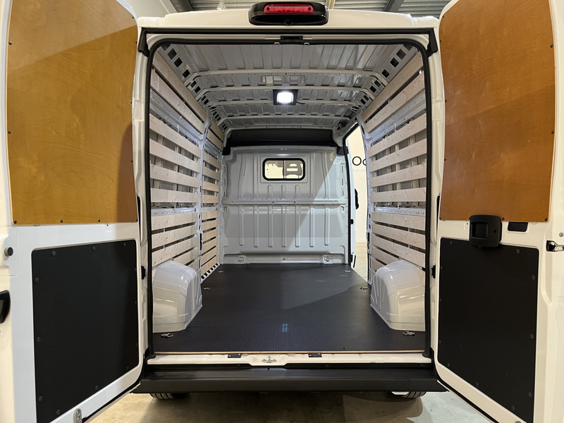 Fiat E-Ducato 3.5T L3H2 79 kWh / 100% elektrisch !! / Airco / Cruise Control / CarPlay / Camera / Navigatie / 3-Zits / 244 km !! Z.G.A.N. !!! - Kassebil, Elektrisk varebil: bilde 5 Fiat E-Ducato 3.5T L3H2 79 kWh / 100% elektrisch !! / Airco / Cruise Control / CarPlay / Camera / Navigatie / 3-Zits / 244 km !! Z.G.A.N. !!! - Kassebil, Elektrisk varebil: bilde 5