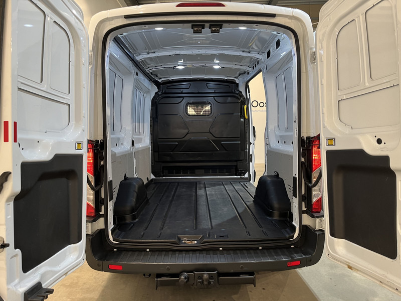Ford Transit 2.0 TDCI L2H2 130 PK Trend / Euro 6 / Airco / Cruise Control / Trekhaak / PDC / 3-Zits / 42.300 KM !! BPM VRIJ !! - Kassebil: bilde 5 Ford Transit 2.0 TDCI L2H2 130 PK Trend / Euro 6 / Airco / Cruise Control / Trekhaak / PDC / 3-Zits / 42.300 KM !! BPM VRIJ !! - Kassebil: bilde 5