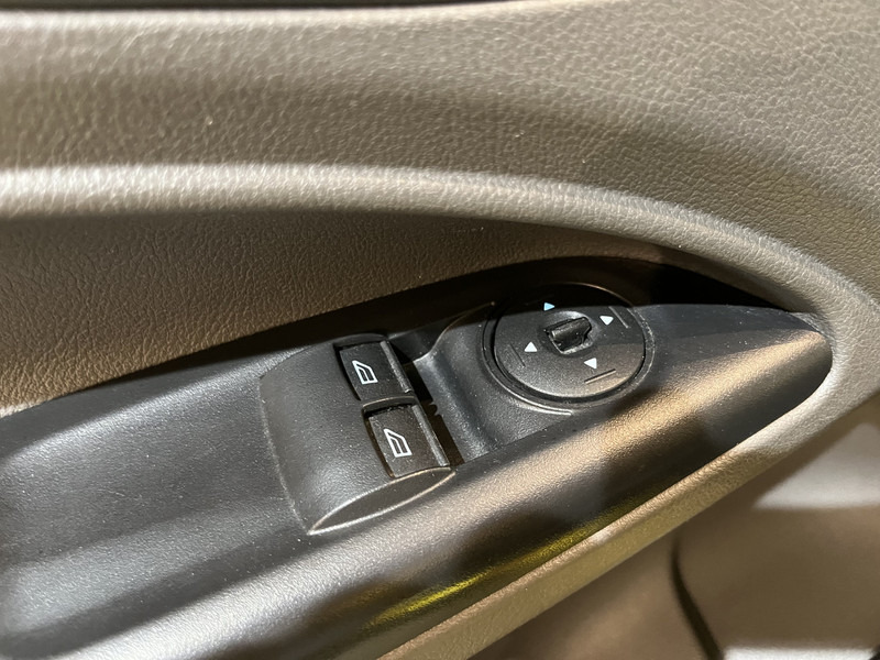 Små varebil Ford Transit Connect 1.5 EcoBlue L1 Servicebus / Bott Inrichting / Euro 6 / Airco / Cruise Control / Trekhaak / PDC: bilde 14